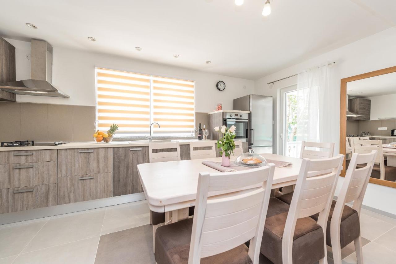 Villa Family Sukosan, Zadar Екстер'єр фото